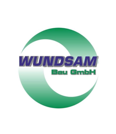 Logo von WUNDSAM Bau GmbH mit stilisiertem Kreissymbol in Blau und Grün.